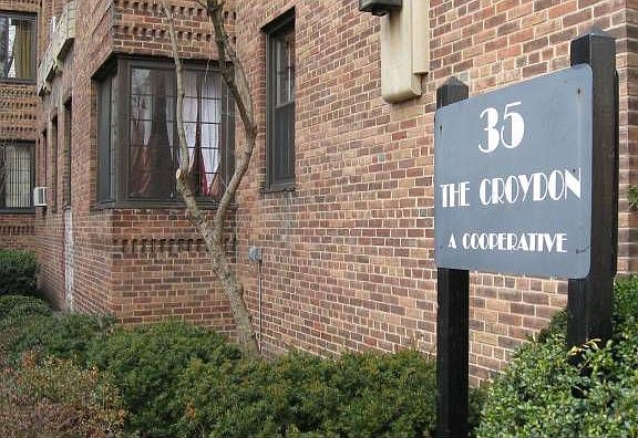 5th image of 35 Parkview Ave APT 3H