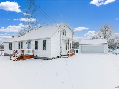 6321 Ward Rd, Sanborn, NY, 14132