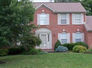 6233 Kingsgate Dr, Burlington, KY 41005