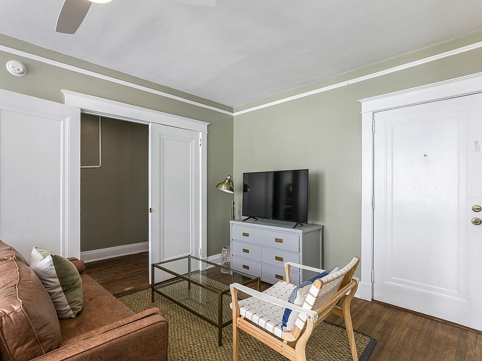1st image of 838 Lowerline St APT 5