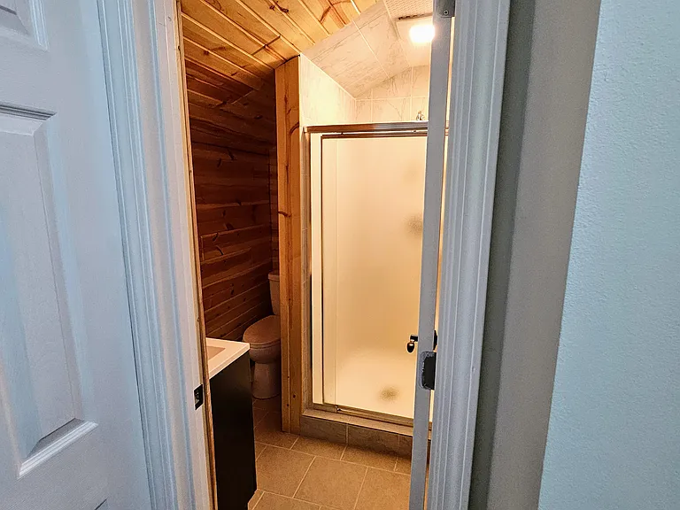203 N Page St — Photo 27