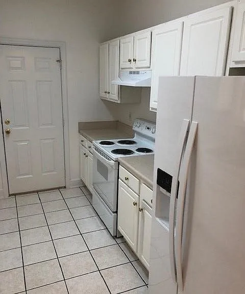 2548 Centerville Ct — Photo 10