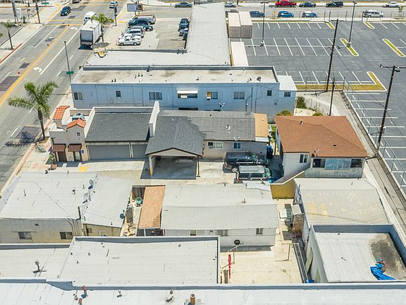 5th image of 4336 E Cesar E Chavez Ave