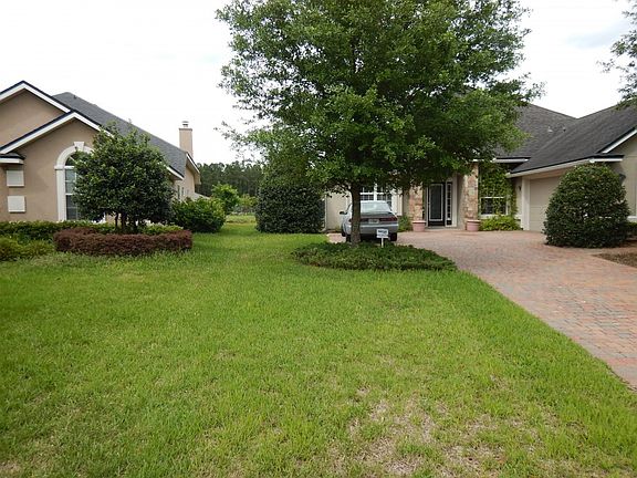 3rd image of 13825 Victoria Lakes Dr