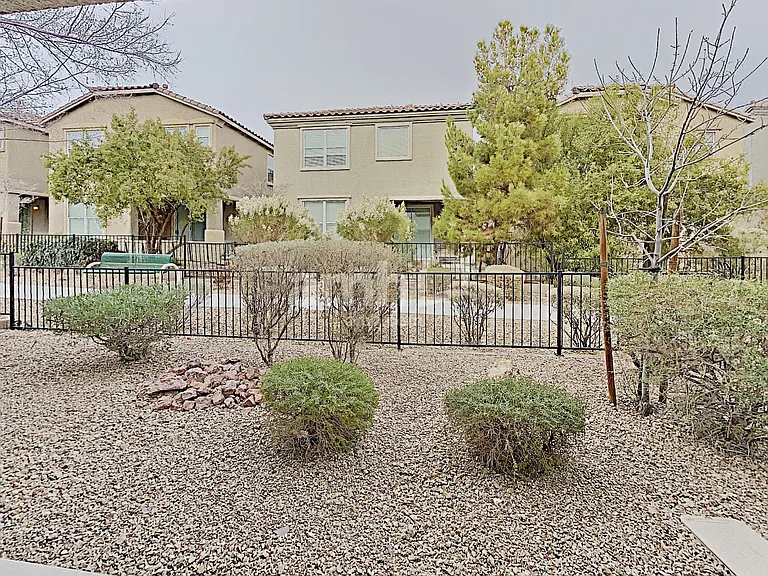 8834 Salvestrin Point Ave — Photo 21
