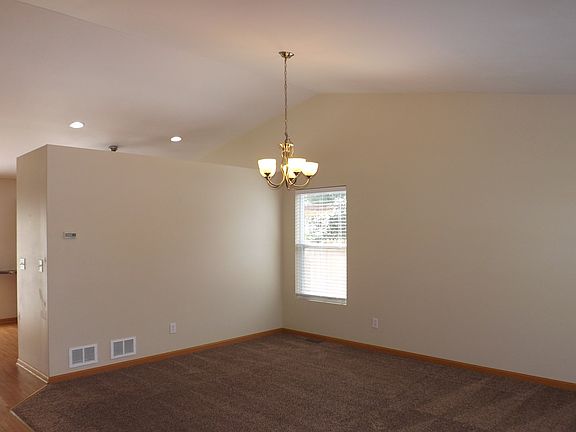 2nd image of 316 Tall Grass Dr