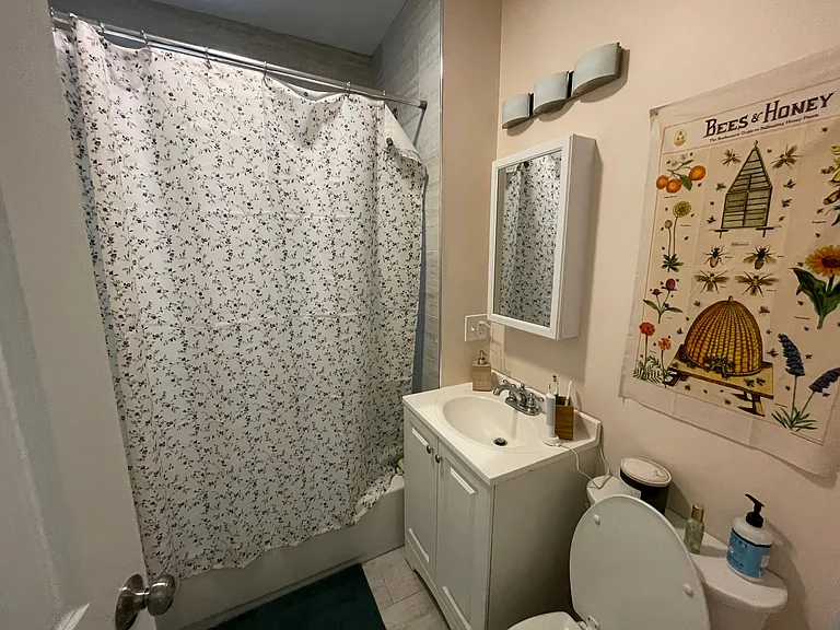 881 Huntington Ave #3 — Photo 5