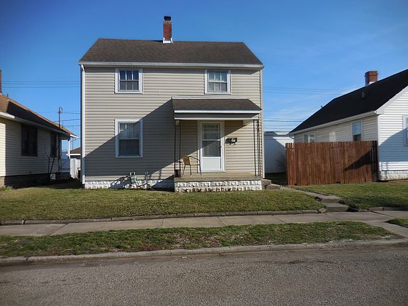 2nd image of 411 Schreiner Ave
