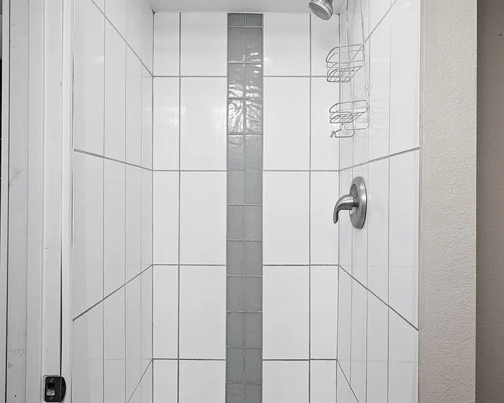 2618 N Ash St — Photo 15