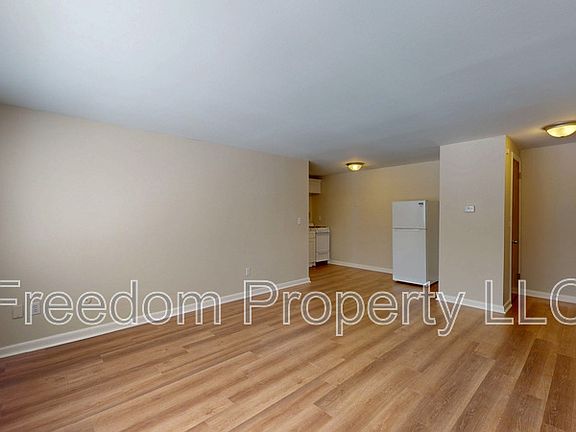 5th image of 353 Main St #201