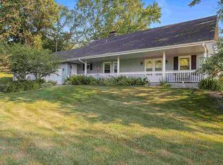 12456 N Gate Rd, Roscoe, IL 61073