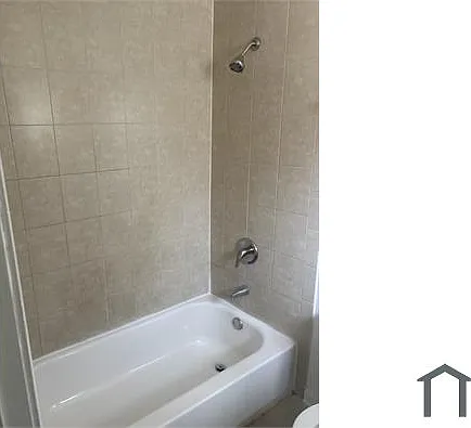 3 bed, 2130 sqft, $2,000 — Photo 2