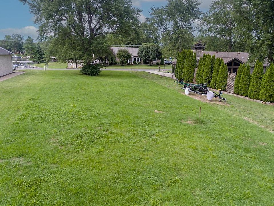 2nd image of 511 Holiday Dam Rd