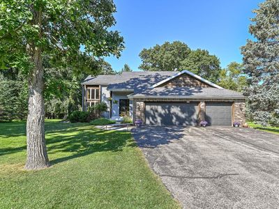 2027 Green Meadow DRIVE, Delavan, WI, 53115