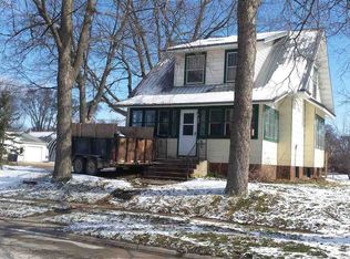 800 4th St, La Porte City, IA 50651