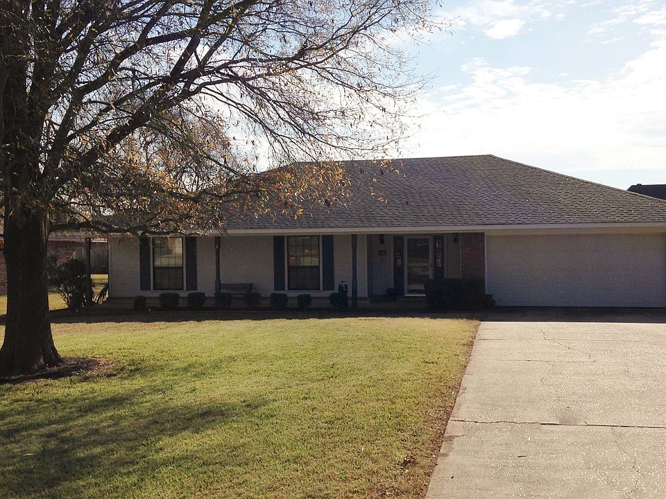 1st image of 4419 Parkridge Dr