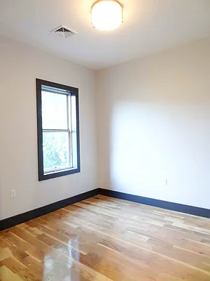 Rented by Urban Pads | media 34