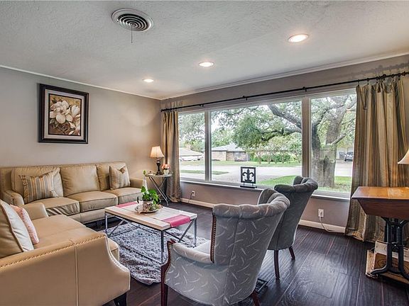 5th image of 6009 Wedgmont Cir N