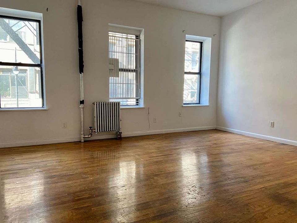 1st image of 122 Orchard St #5AA