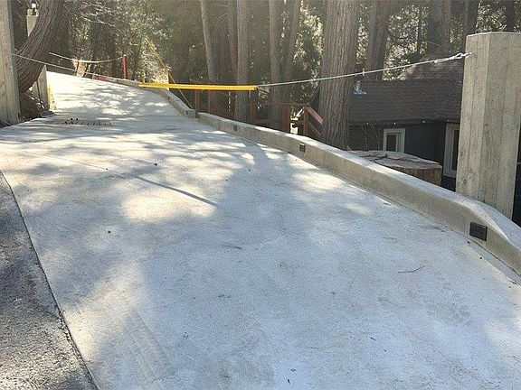 4th image of 476 Redwood Dr
