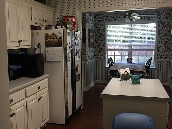 4th image of 529 Wedgewood Dr
