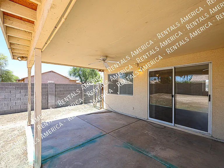 16195 W Lincoln St — Photo 38