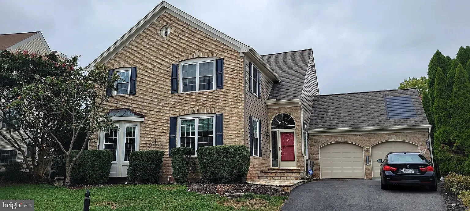 4 bed, 3.5 bath, 3686 sqft, $4,750 — Photo 1