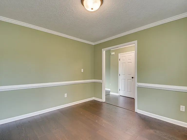 223 Old Berzelia Rd — Photo 13