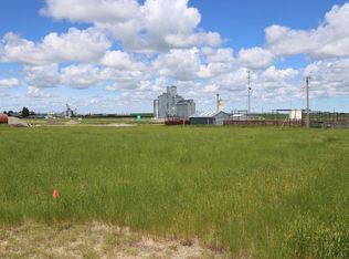 1030 Dupuyer Ave, Valier, MT 59486