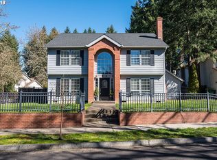 7860 SW Gearhart Dr, Beaverton, OR 97007