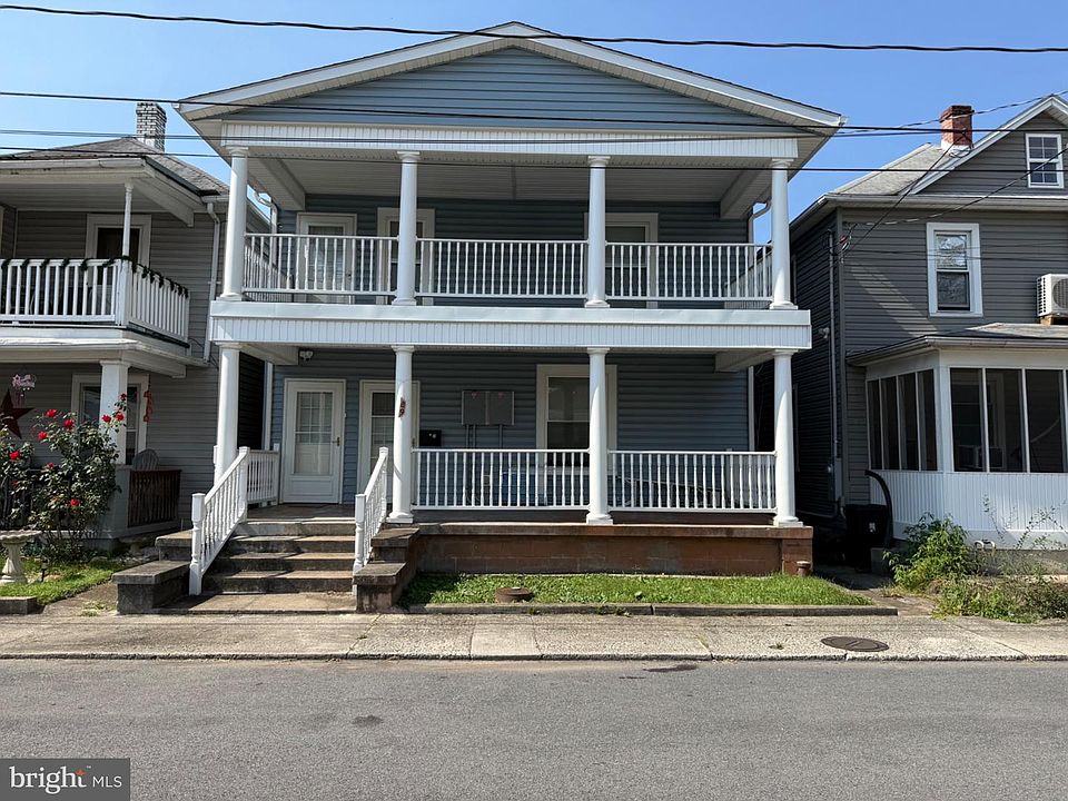 1st image of 89 2nd St