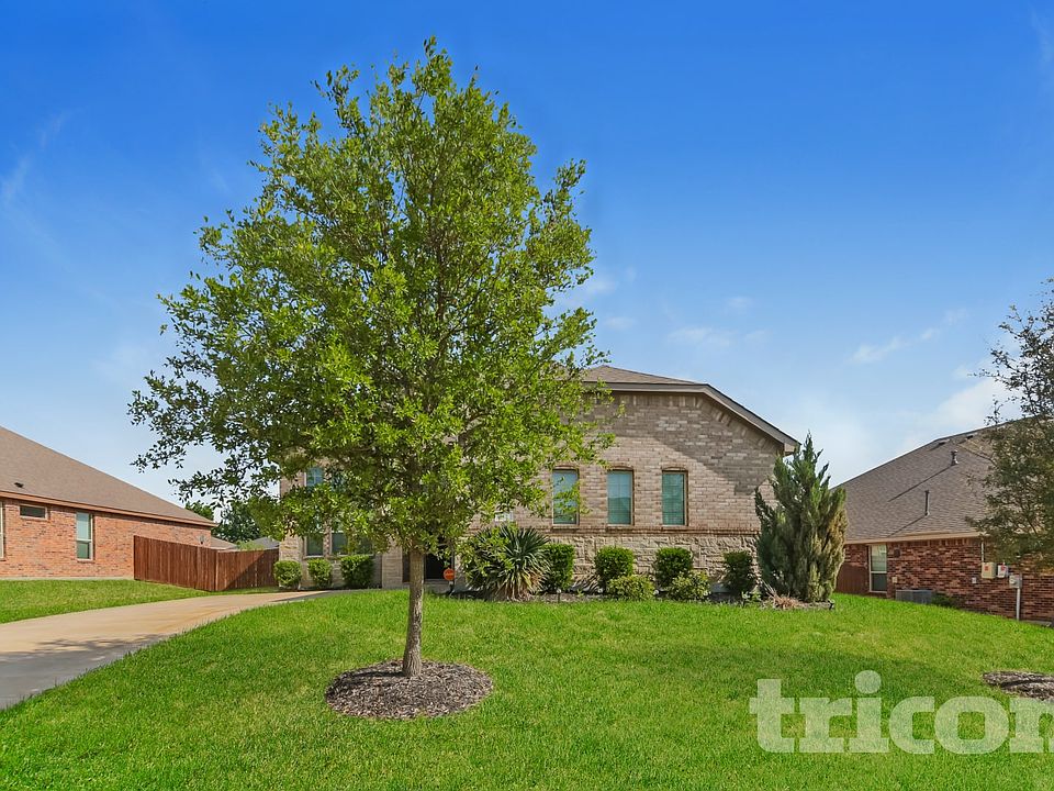 1st image of 612 Golden Bell Dr