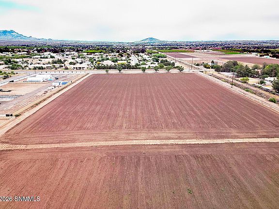 2nd image of N Valley Dr