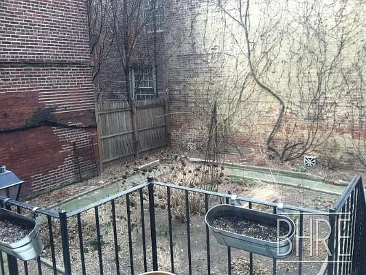 Rented by Brooklyn Heights Real Estate Inc | media 15