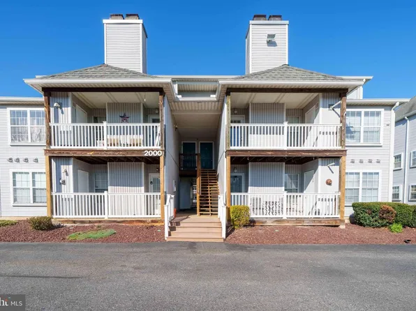 2009 Waters Edge Dr, Newark, DE 19702