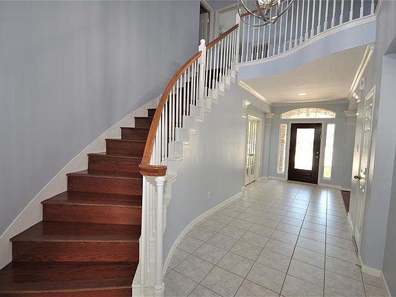 4th image of 12410 Sandia Cove Ct