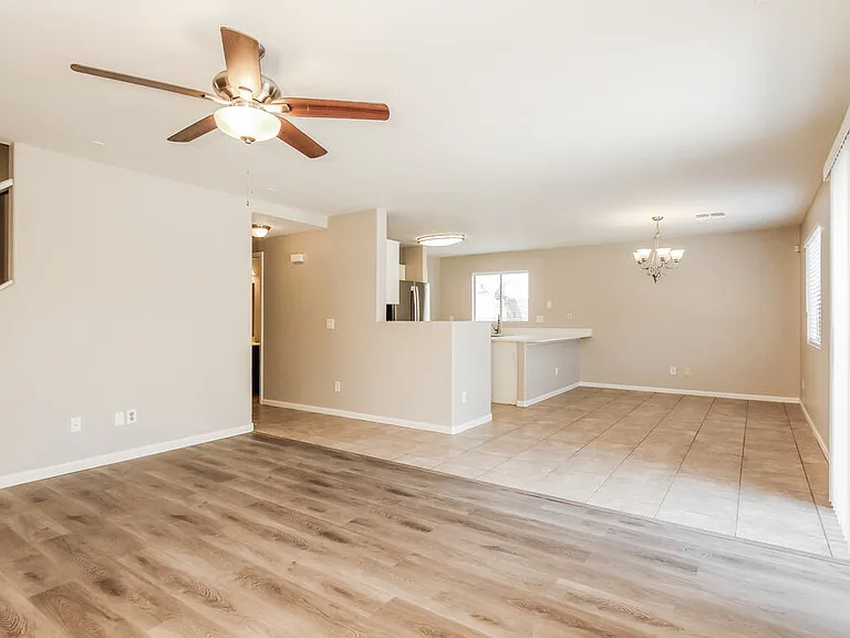 21874 W Sonora St — Photo 5