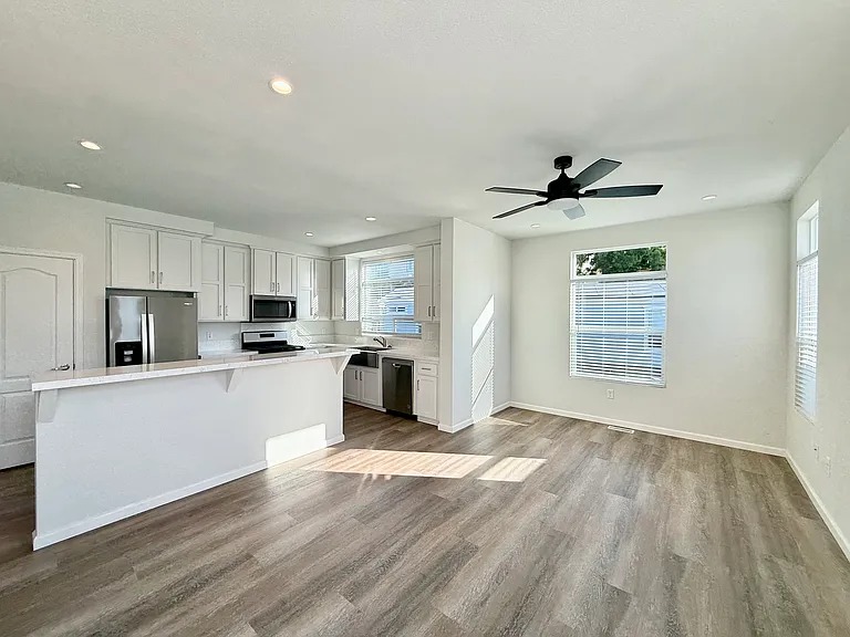 Surf City Beach Cottages — Photo 87