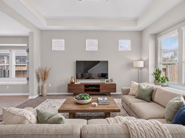 6915 Rosemont Ct