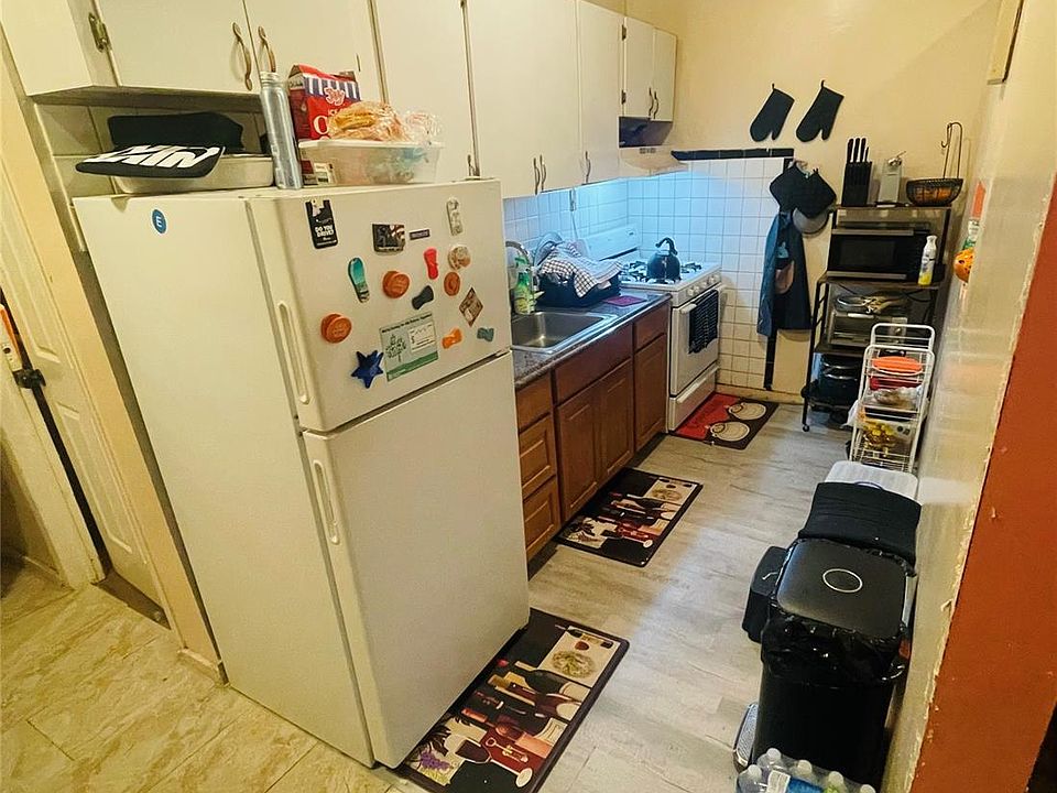 2nd image of 369 Berriman Street