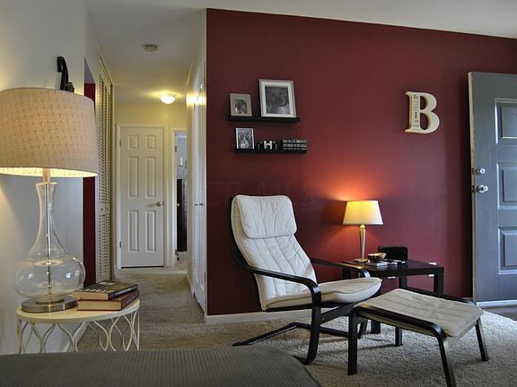 3rd image of 3470 Paxton Dr
