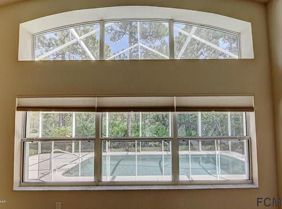 4th image of 1219 Crown Pointe Ln