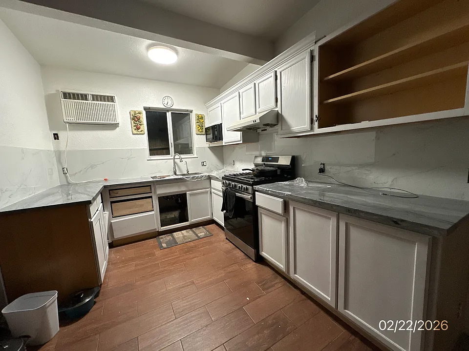 3531 Walnut Ave