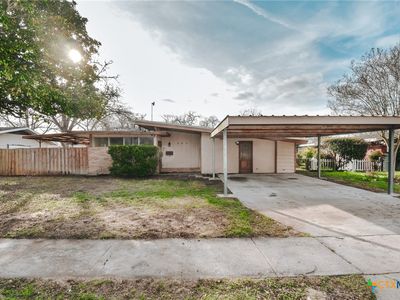 909 Fern Ln, Victoria, TX, 77904