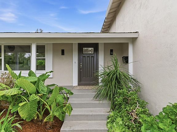 4th image of 608 Curie Dr
