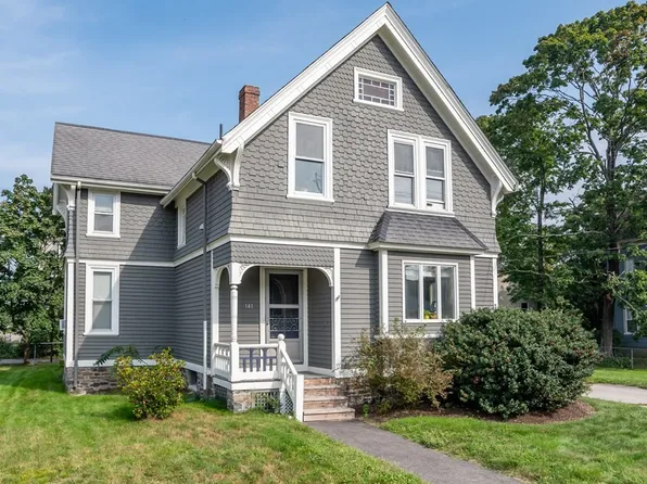 141 Rumford Ave, Mansfield, MA 02048