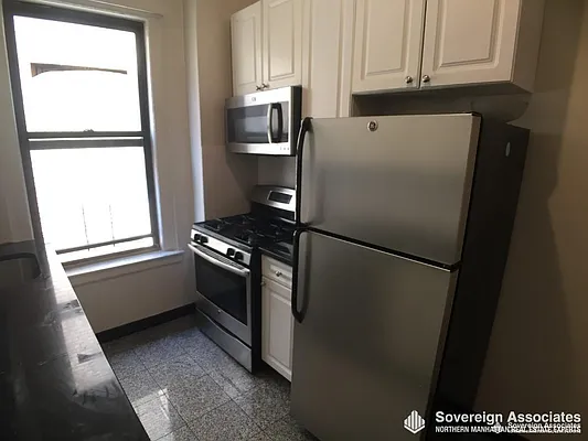 Rented by Sovereign Associates | media 3