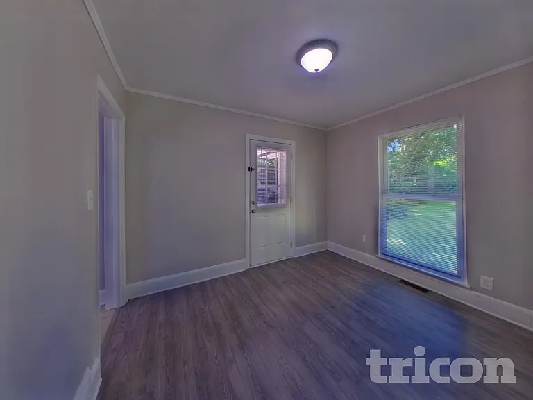 5530 Wedgewood Dr — Photo 5