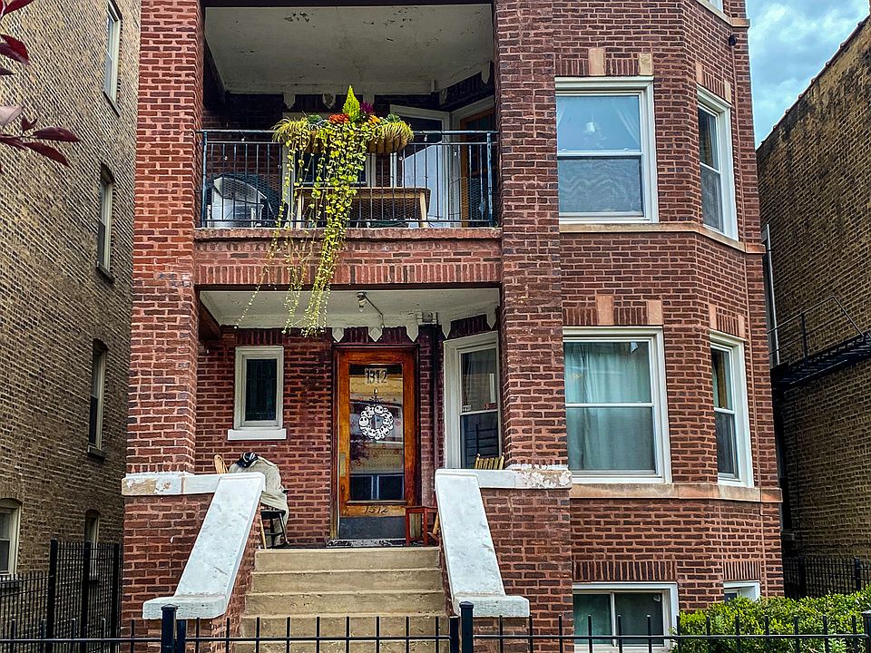 1st image of 1312 W Winnemac Ave APT 3