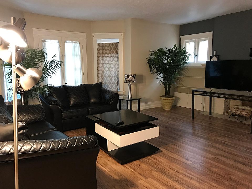 1st image of 1351 East Blvd